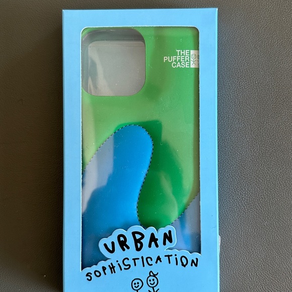 Urban Sophistication Surf Puffer Case for iPhone 13 Pro Max - Picture 5 of 6